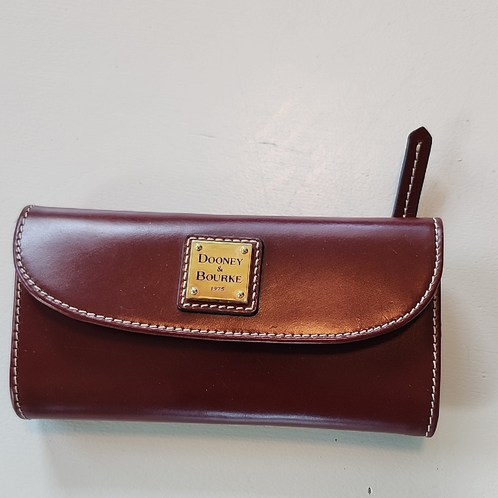 Dooney & Bourke Brown Leather Wallet